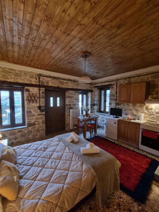 Οικιεσ Παλιοσ Φουρνοσ Apartment Pramanta Exterior foto